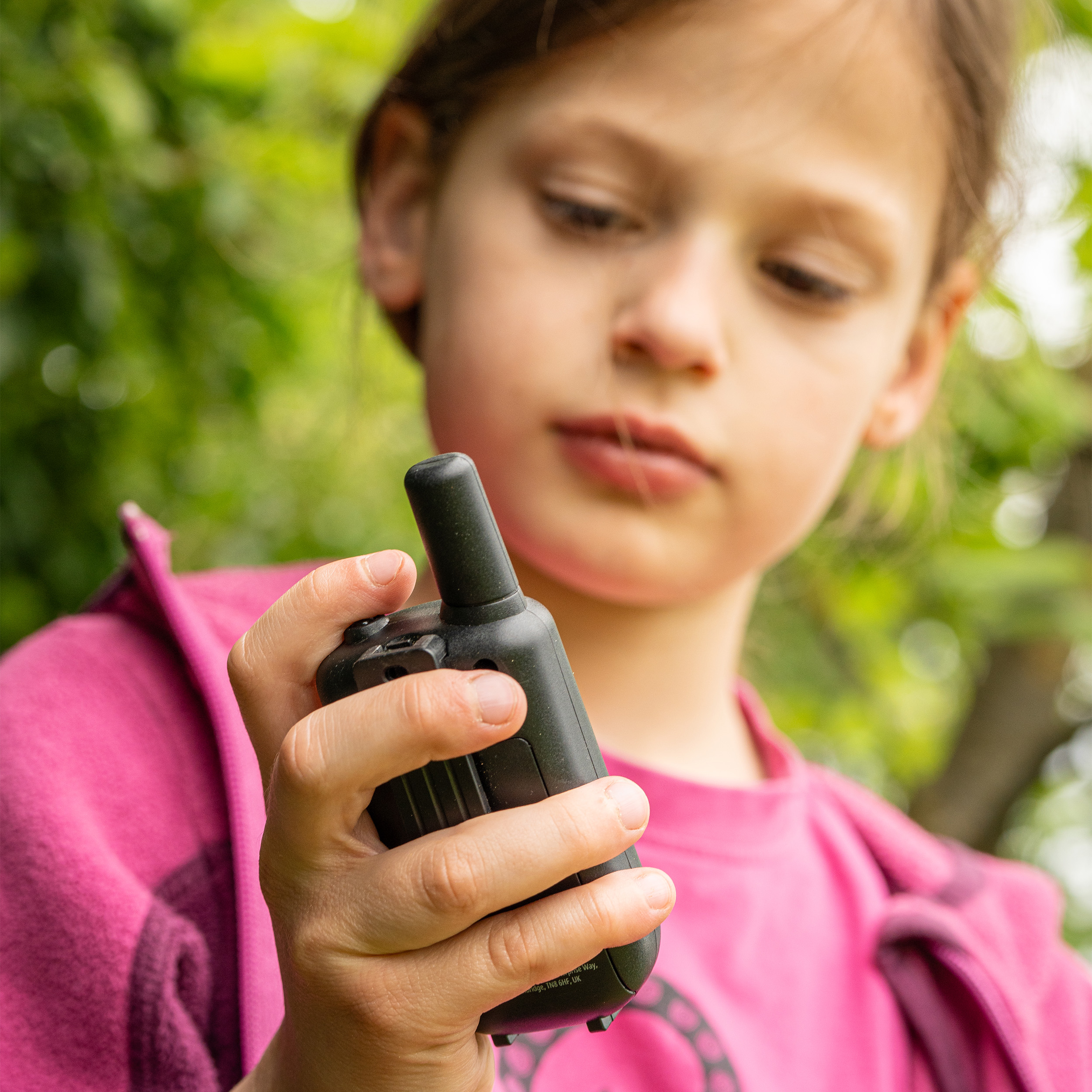 Juego de 2 walkie-talkies BRESSER JUNIOR con gran alcance hasta 6 km y función de manos libres